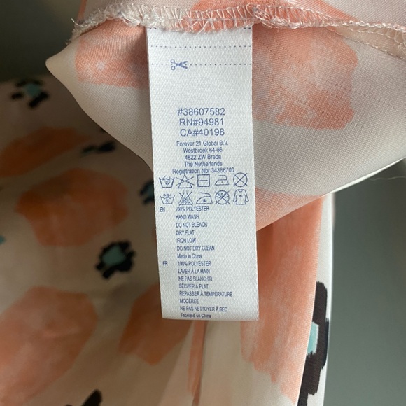 Forever 21 - Flowy Tank Top - S - Picture 6 of 7